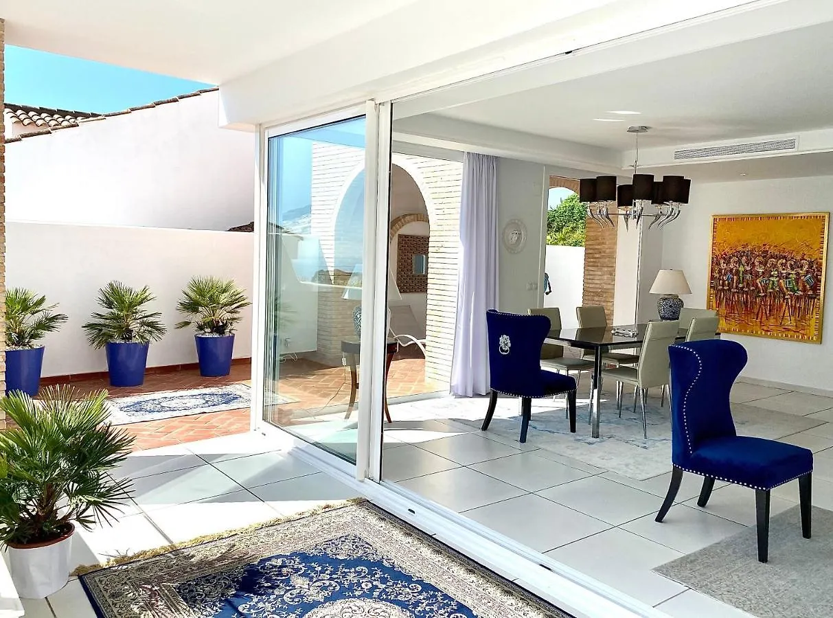 Mondrian Luxury Suites & Villas Benalmadena