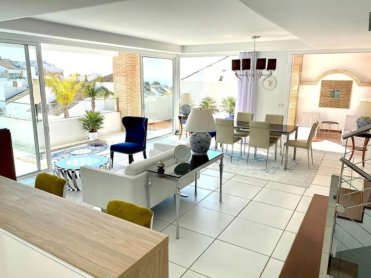Mondrian Luxury Suites & Villas Benalmadena