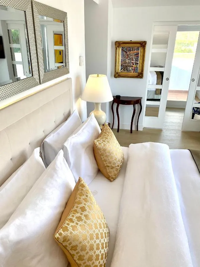 Mondrian Luxury Suites & Villas Benalmadena