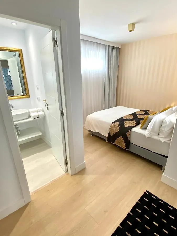 Mondrian Luxury Suites & Villas Benalmadena