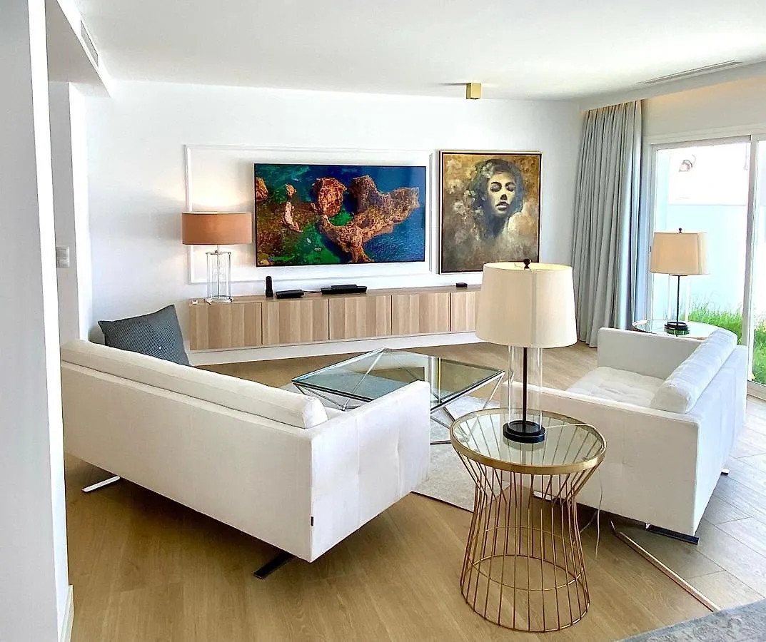 Mondrian Luxury Suites & Villas Benalmadena
